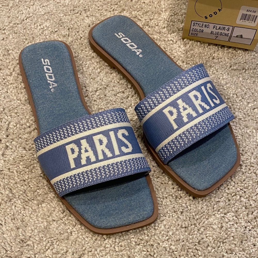 Soda women’s size sandals